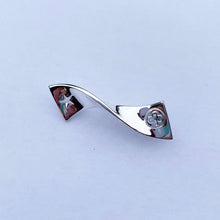 Load image into Gallery viewer, 20 Year Long Service Brooch, Certificate & gift bag (old style)