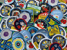 Load image into Gallery viewer, GGSW Surprise Badge Pack
